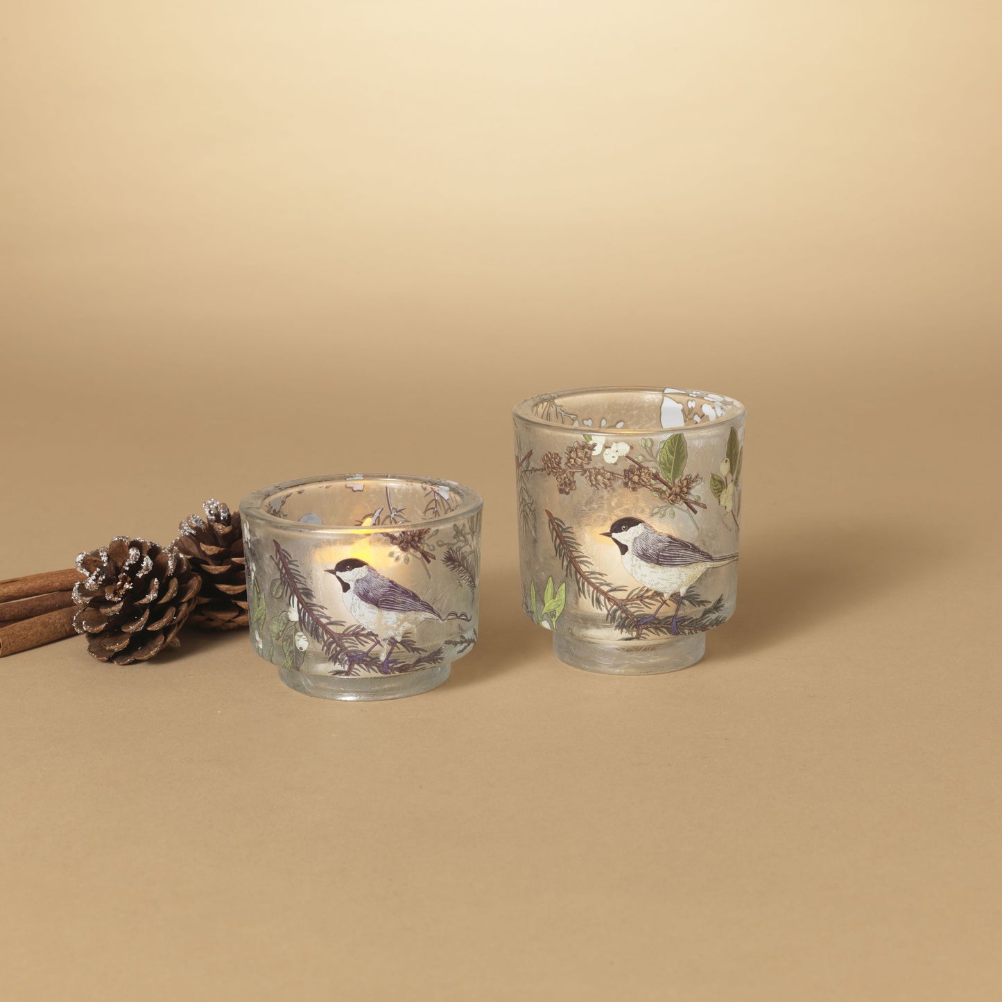 Gerson Company Set of 2 Glass Holiday Bird Design Candleholders Small