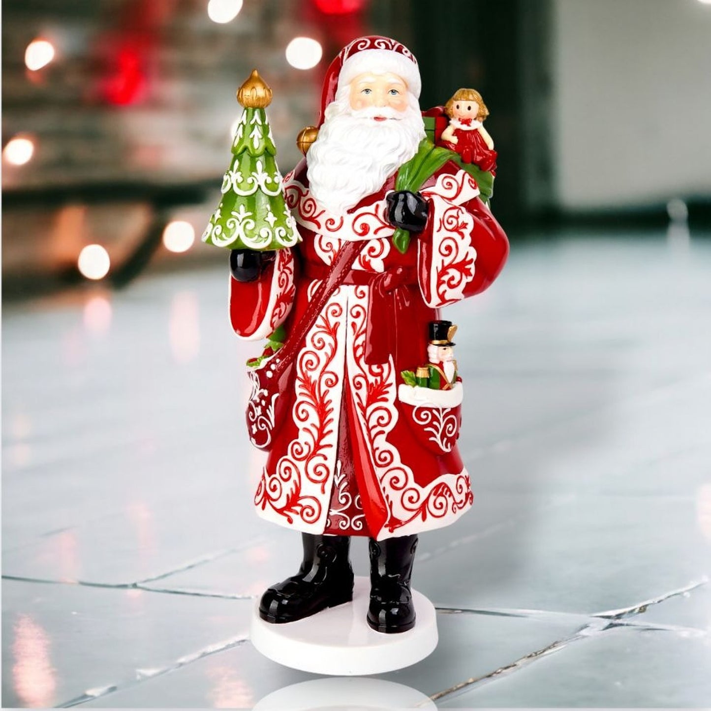 December Diamonds City Sidewalks 17-Inch Santa With Tree