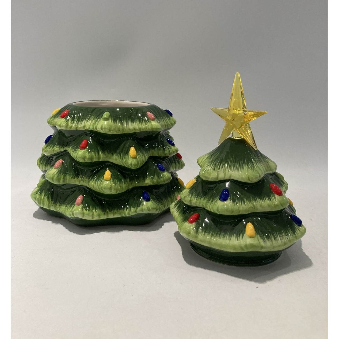 Mr. Christmas 13" Illuminated Nostalgic Tree Cookie Jar.