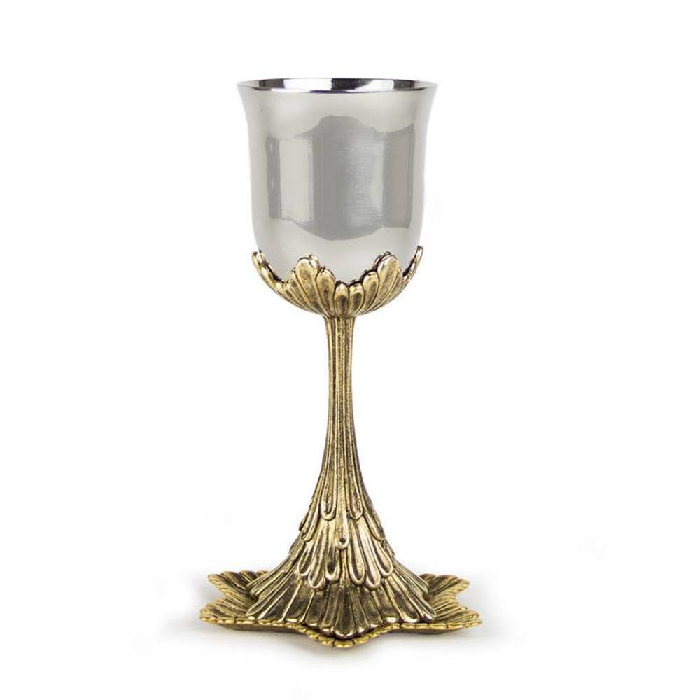 Quest Collection Waterfall Kiddush Cup & Tray