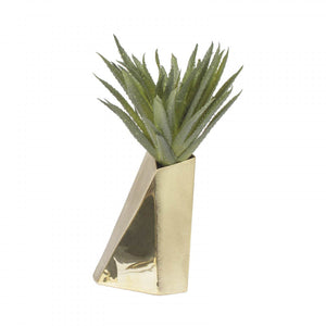Quest Collection Faceted Vase