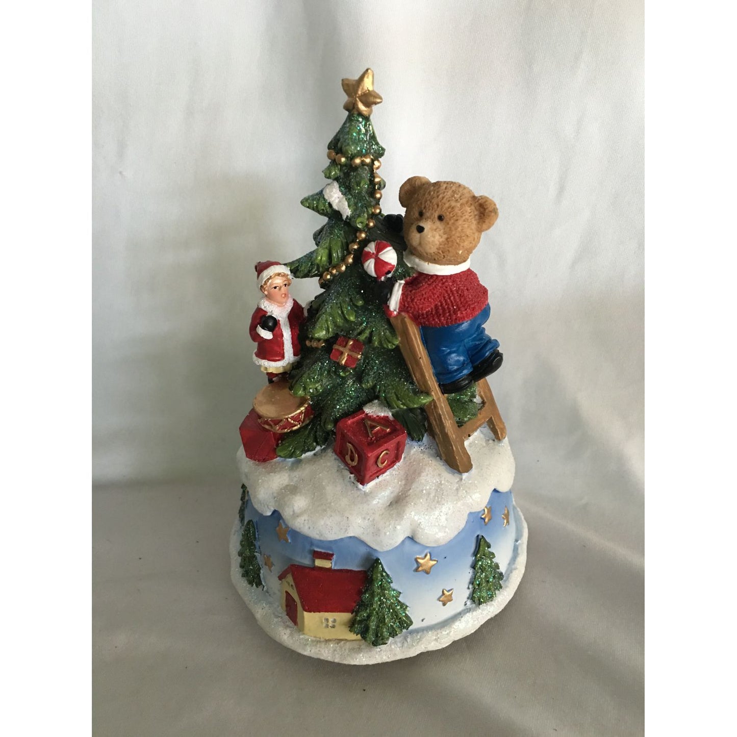 Musicbox Kingdom 6.1" Music Box Bear Decorating The Christmas Tree
