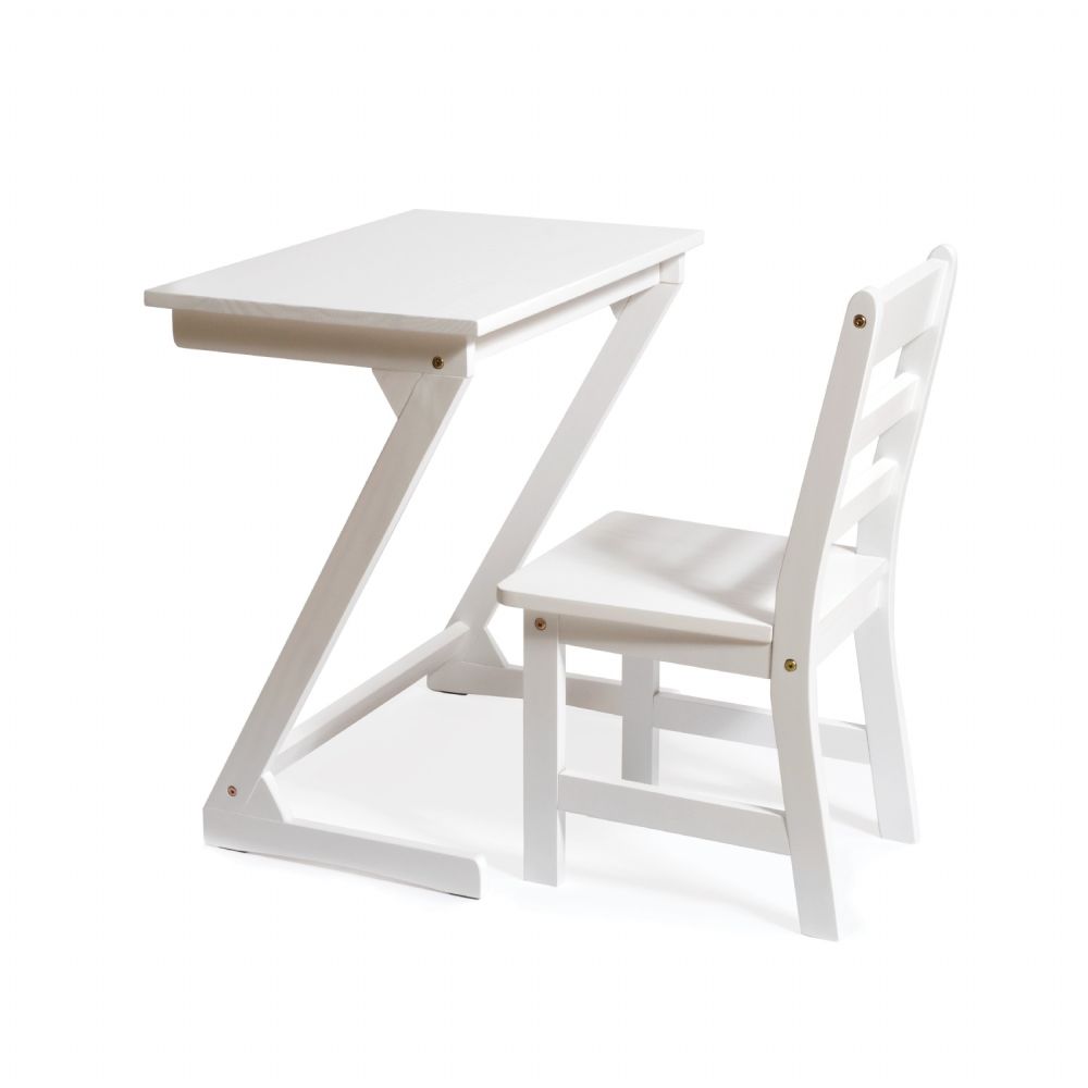 Lipper International Child’S Anywhere Table & 1 Chair Set