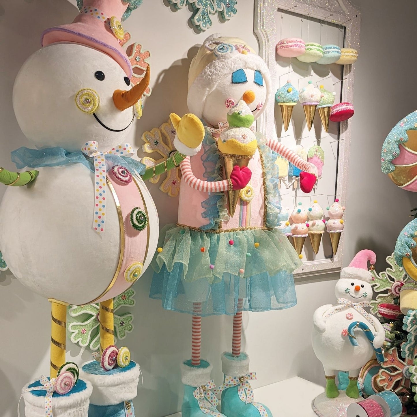 December Diamonds Snow Cream Shoppe 51" Snow Princess With Ice Cream Figurine