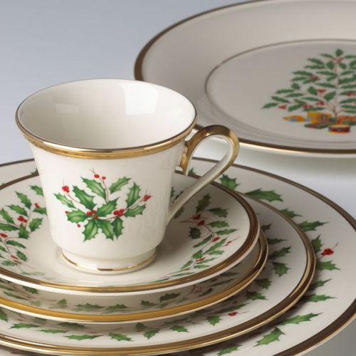 Lenox Holiday Dinnerware 5-Piece Place Setting Boxed