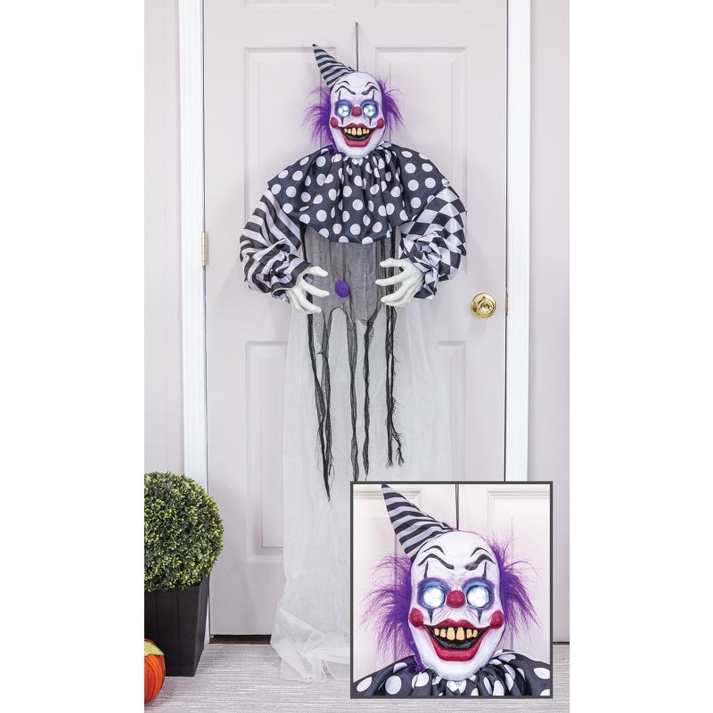 Hanna's Handiworks Creepy Eyes Animated Clown Hanger