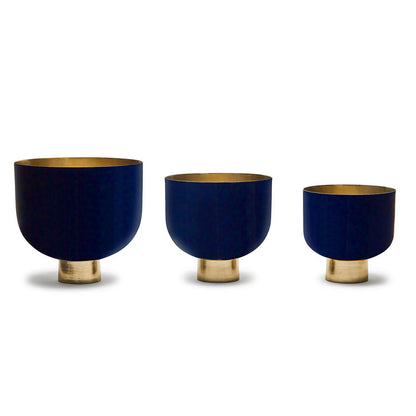 Set of 3 Opus Decorative Hammered Aluminum Lacquer Bowls w/ Gold Base in 3 Sizes
