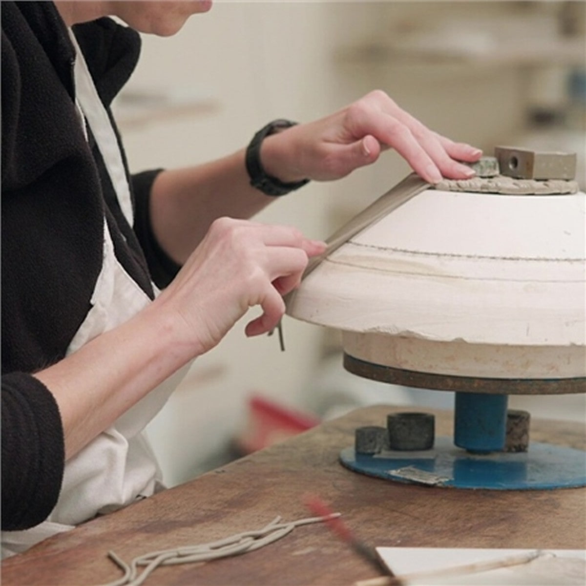 Belleek Pansy Oval Basket, 3" x 6" x 8"