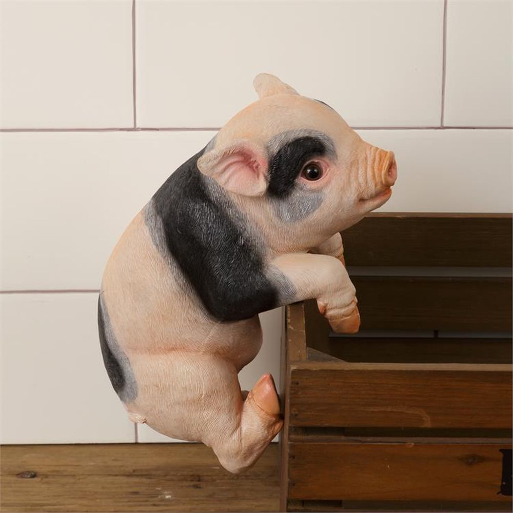 Your Heart's Delight Pig - Hang on, Polyresin