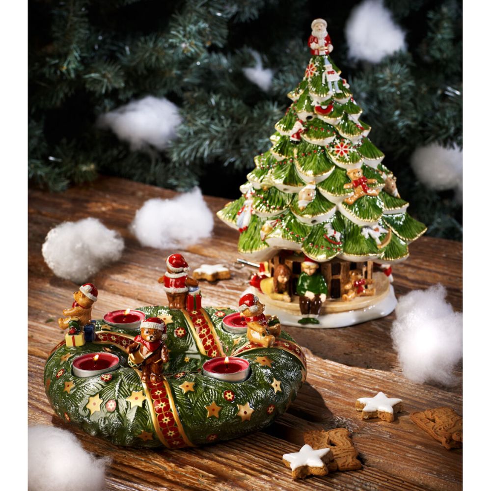 Villeroy & Boch Christmas Toys Memory Large Christmas Tree Children Figurine