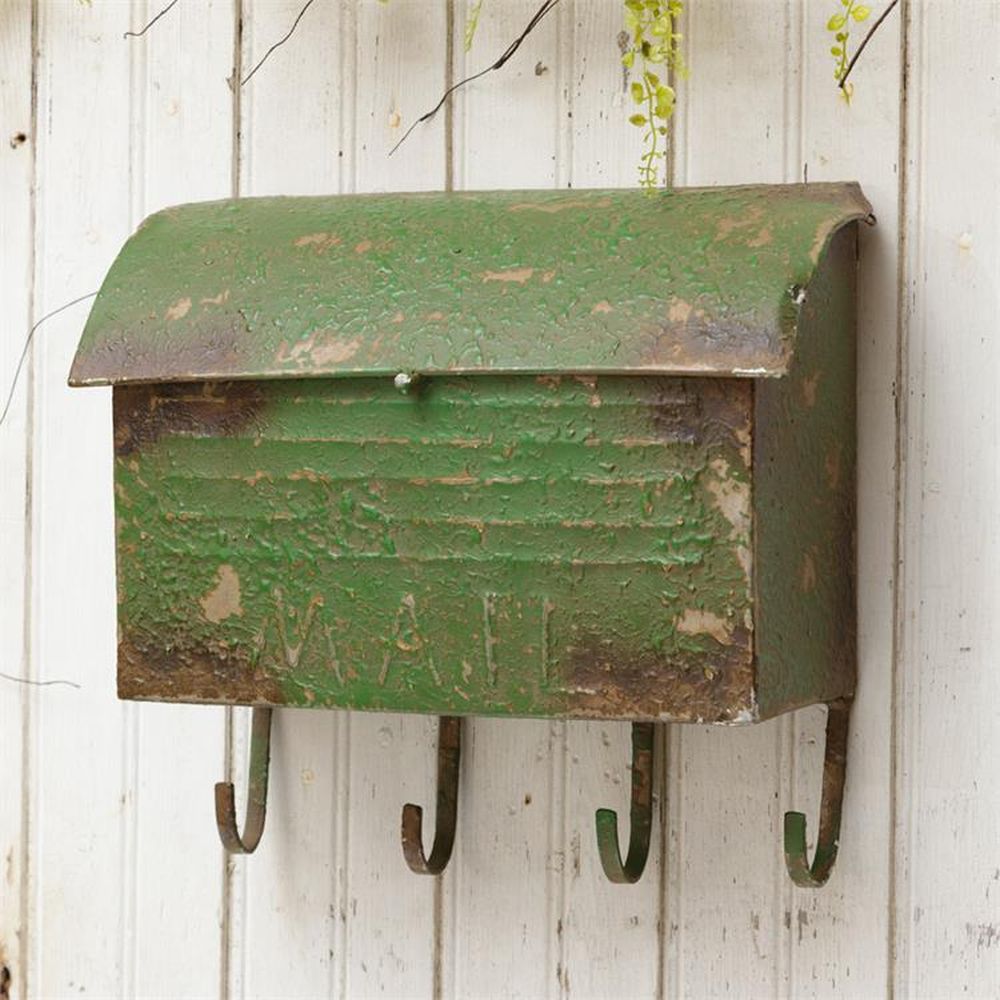 Your Heart's Delight Mailbox - Vintage Green 4 Hooks, Metal