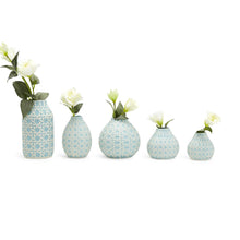 Load image into Gallery viewer, Two&#39;s Company Sky Blue S/5 Embossed Cane Webbing Pattern Vases with 5 Styles.