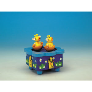 Musicbox Kingdom 3.9" Dancing Giraffes Spin To A Famous Melody