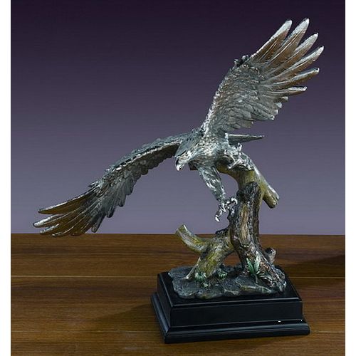 Treasure of Nature 14"x16.5" Eagle Figurine, Resin